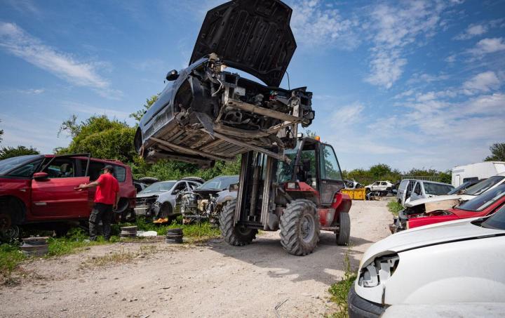 Casse automobile à Maizières-la-Grande-Paroisse