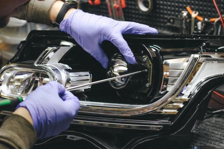 Comment évaluer les dommages de carrosserie après un accident de voiture ? Maizières-la-Grande-Paroisse